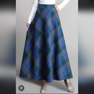 NWT Retro Style Blue and Green Plaid Women's Winter Skirt